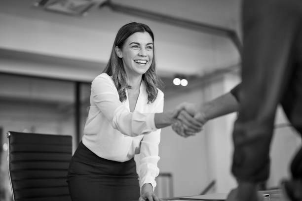 Manufacturer and Ghost Retail partner closing a digital agreement